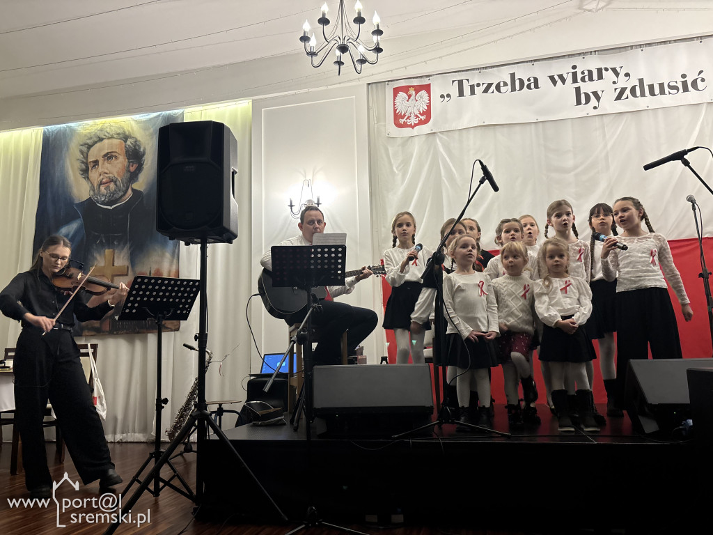 Wieczór pieśni i wspólnej pamięci w Dalewie