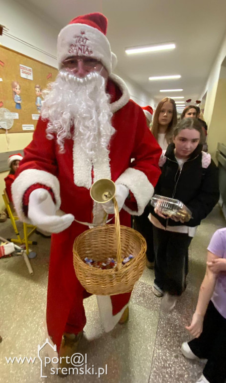 Kiermasz świąteczny w SP6