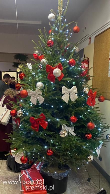 Kiermasz świąteczny w SP6