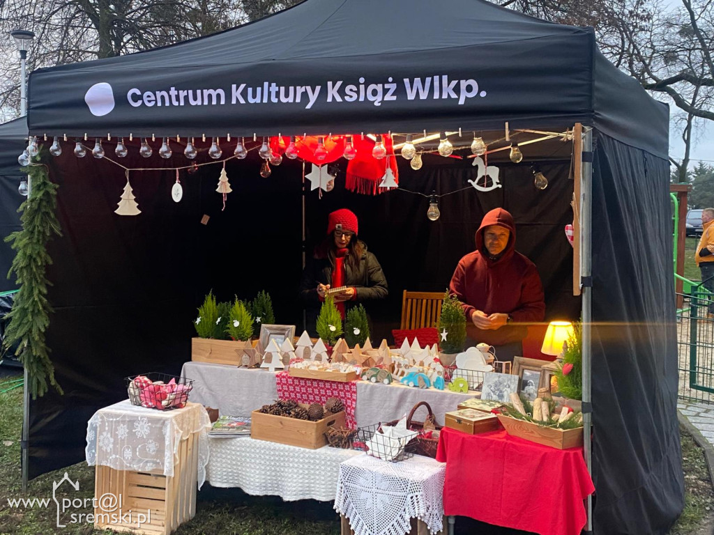 Kiermasz w Książu Wlkp.