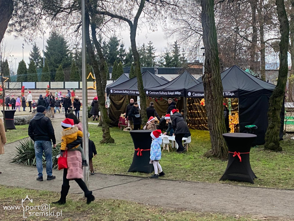 Kiermasz w Książu Wlkp.