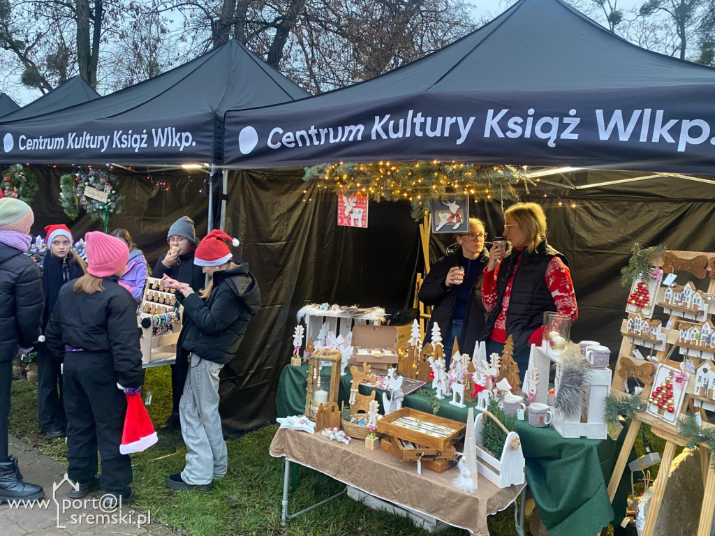 Kiermasz w Książu Wlkp.