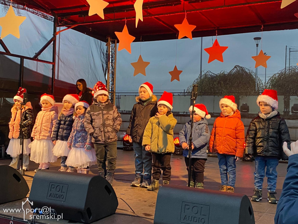 Kiermasz w Książu Wlkp.