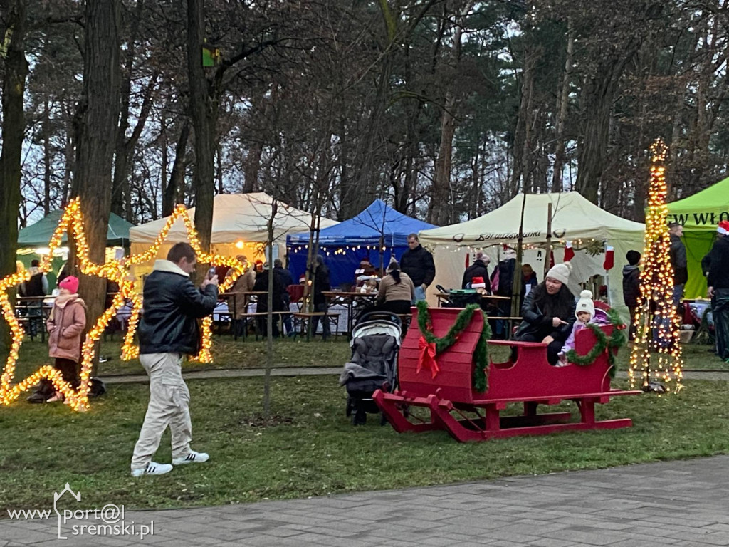 Kiermasz w Książu Wlkp.