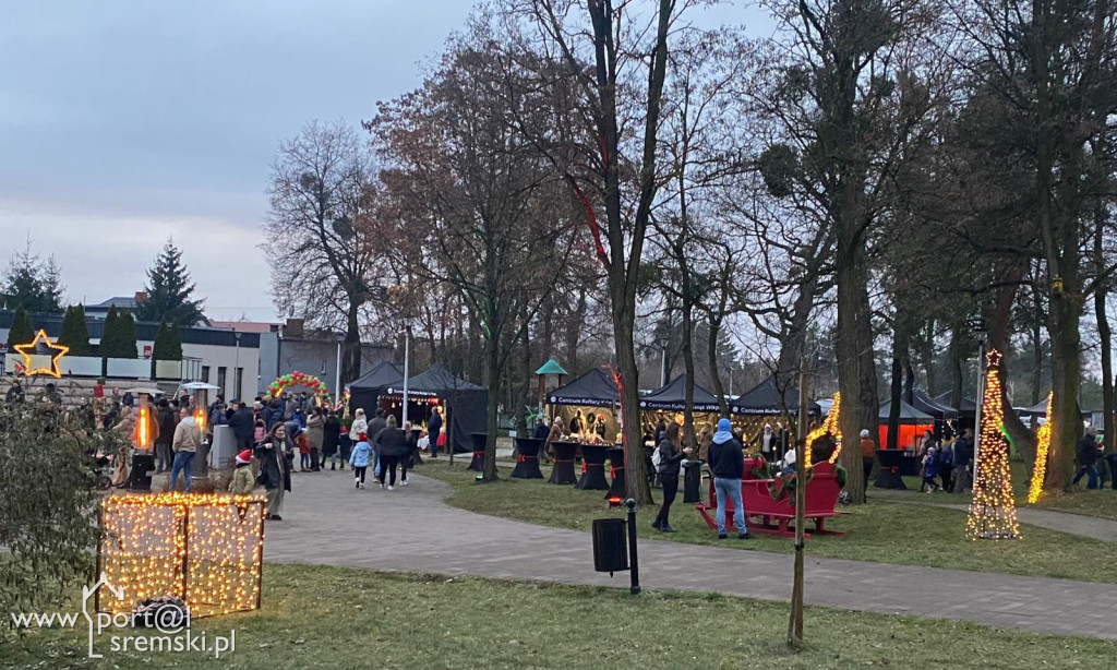 Kiermasz w Książu Wlkp.