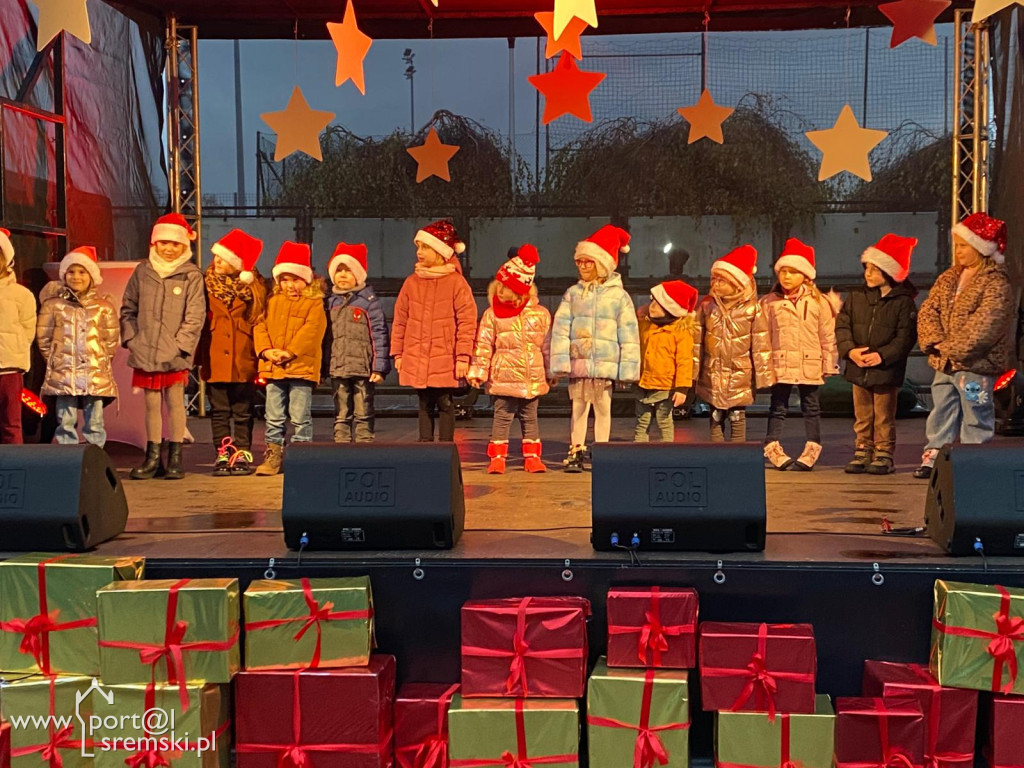 Kiermasz w Książu Wlkp.