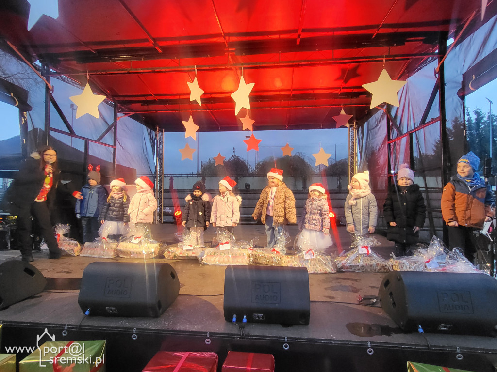 Kiermasz w Książu Wlkp.