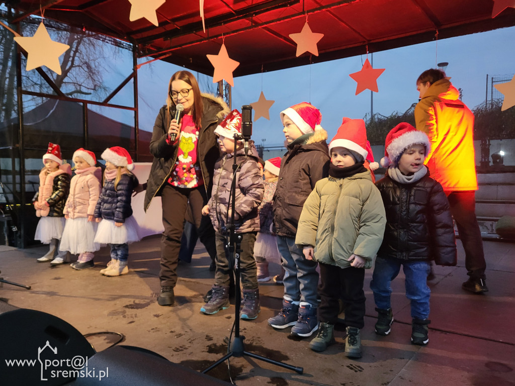 Kiermasz w Książu Wlkp.