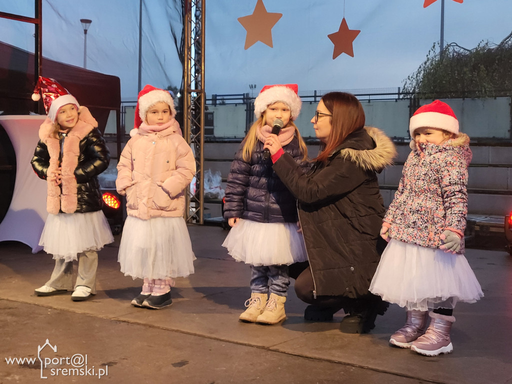 Kiermasz w Książu Wlkp.