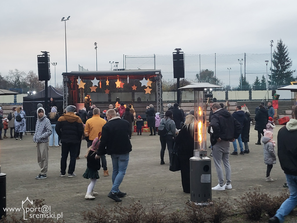 Kiermasz w Książu Wlkp.