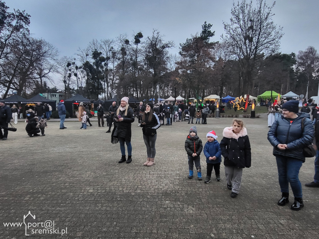 Kiermasz w Książu Wlkp.