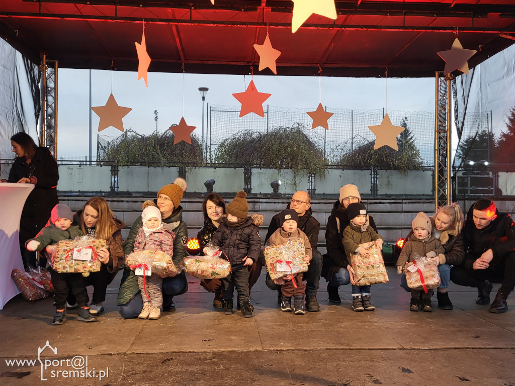 Kiermasz w Książu Wlkp.