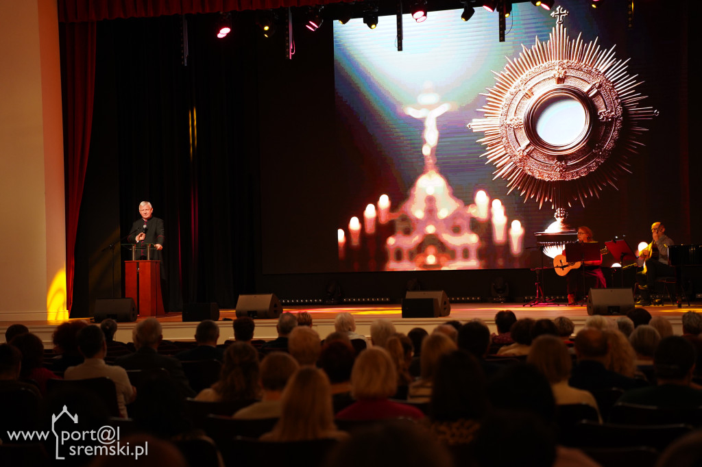 Dwa lata kaplicy Wieczystej Adoracji