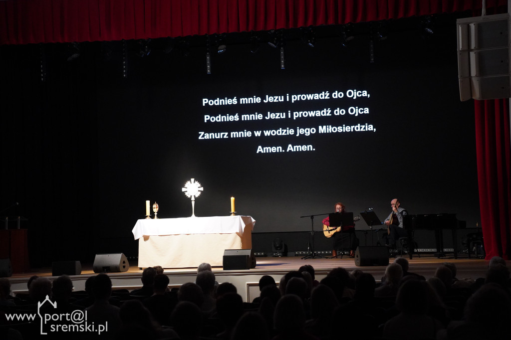 Dwa lata kaplicy Wieczystej Adoracji