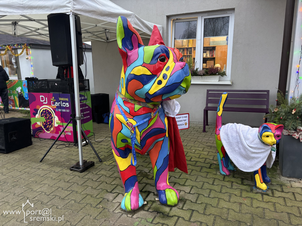 Kiermasz świąteczny w Schronisku w Gaju