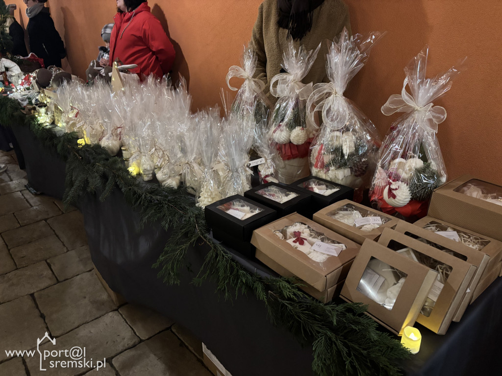 Jarmark Adwentowy w KCEK w Śremie