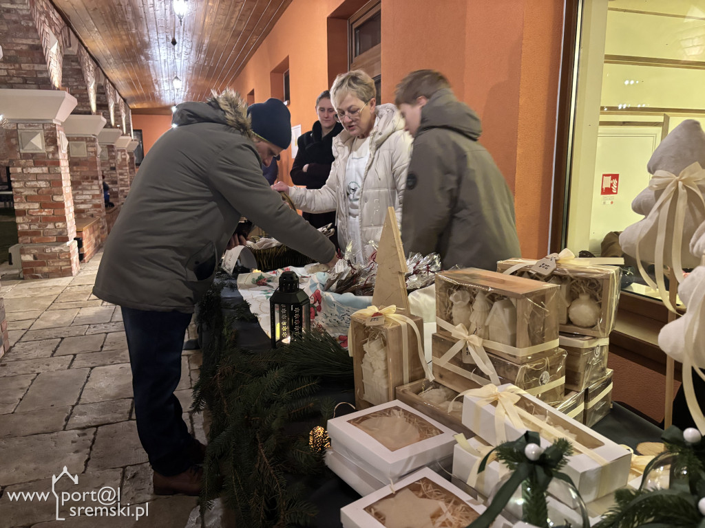 Jarmark Adwentowy w KCEK w Śremie