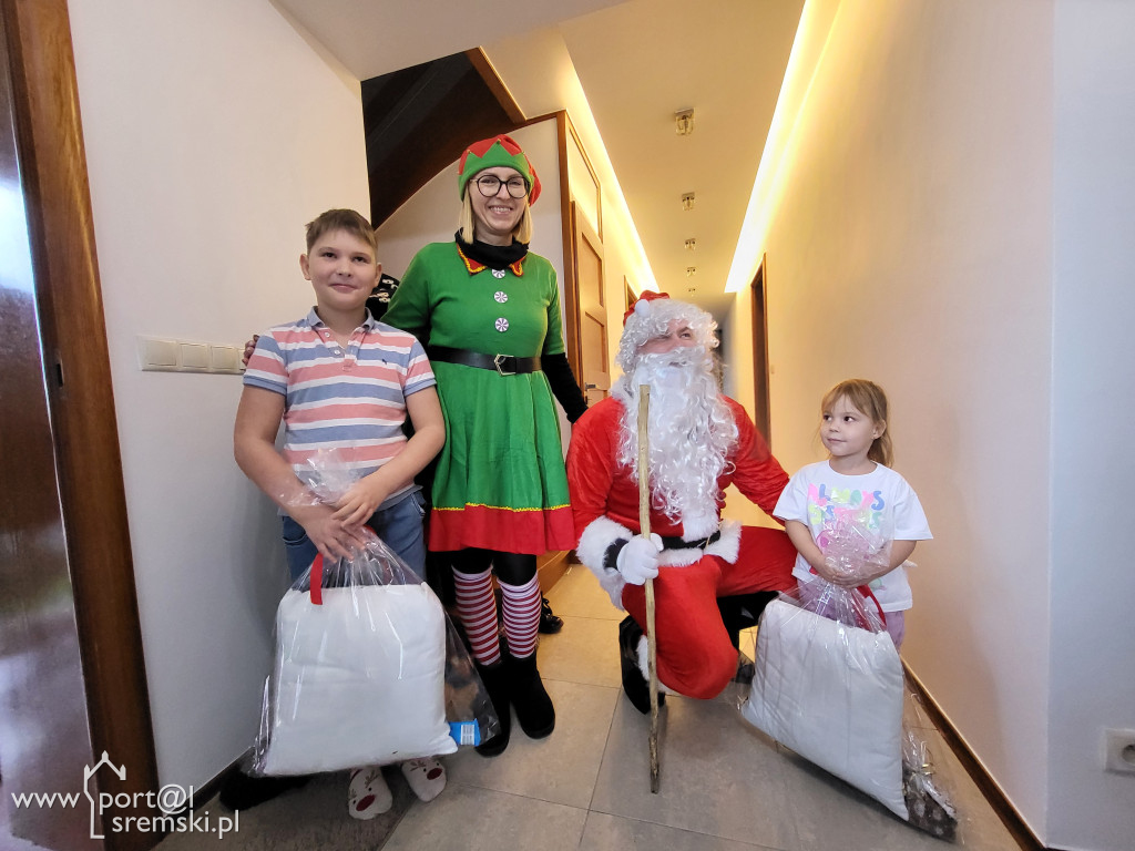 Mikołaj odwiedził dzieci w  Chrząstowie