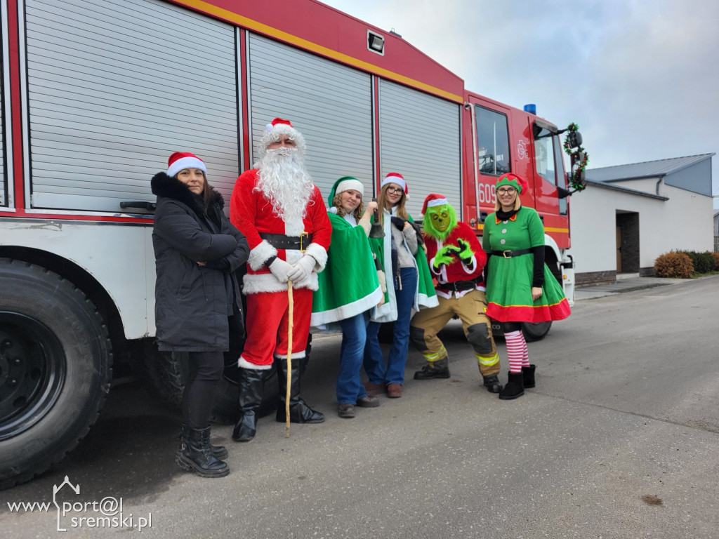 Mikołaj odwiedził dzieci w  Chrząstowie