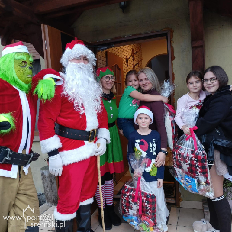 Mikołaj odwiedził dzieci w  Chrząstowie