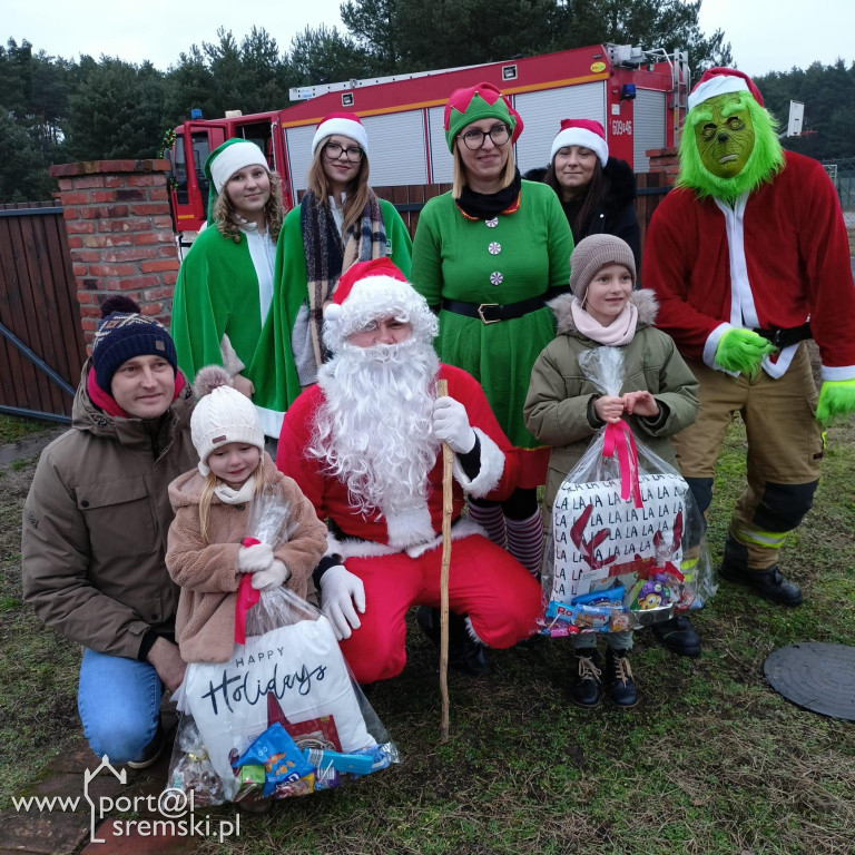 Mikołaj odwiedził dzieci w  Chrząstowie