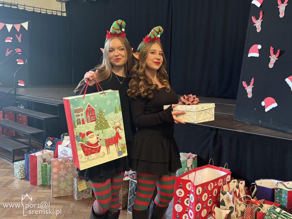 Spotkanie świąteczne LO i Szkoły nr 3 im. Marii Grzegorzewskiej