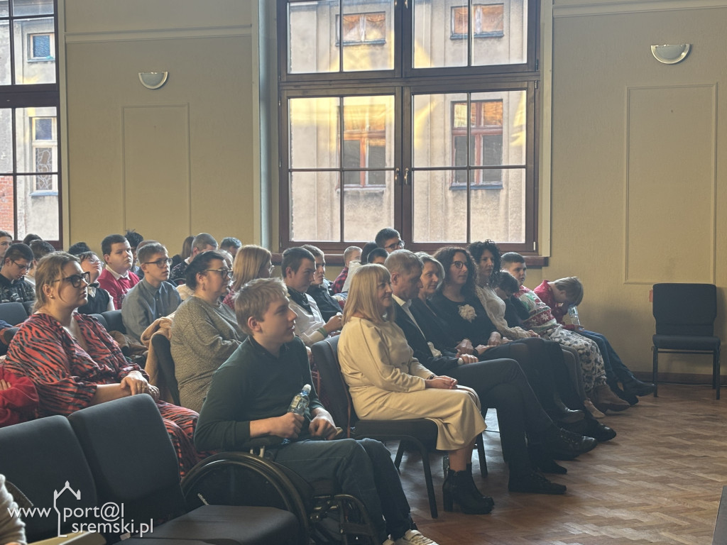 Spotkanie świąteczne LO i Szkoły nr 3 im. Marii Grzegorzewskiej