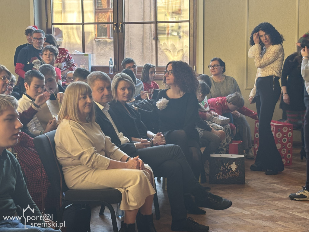 Spotkanie świąteczne LO i Szkoły nr 3 im. Marii Grzegorzewskiej