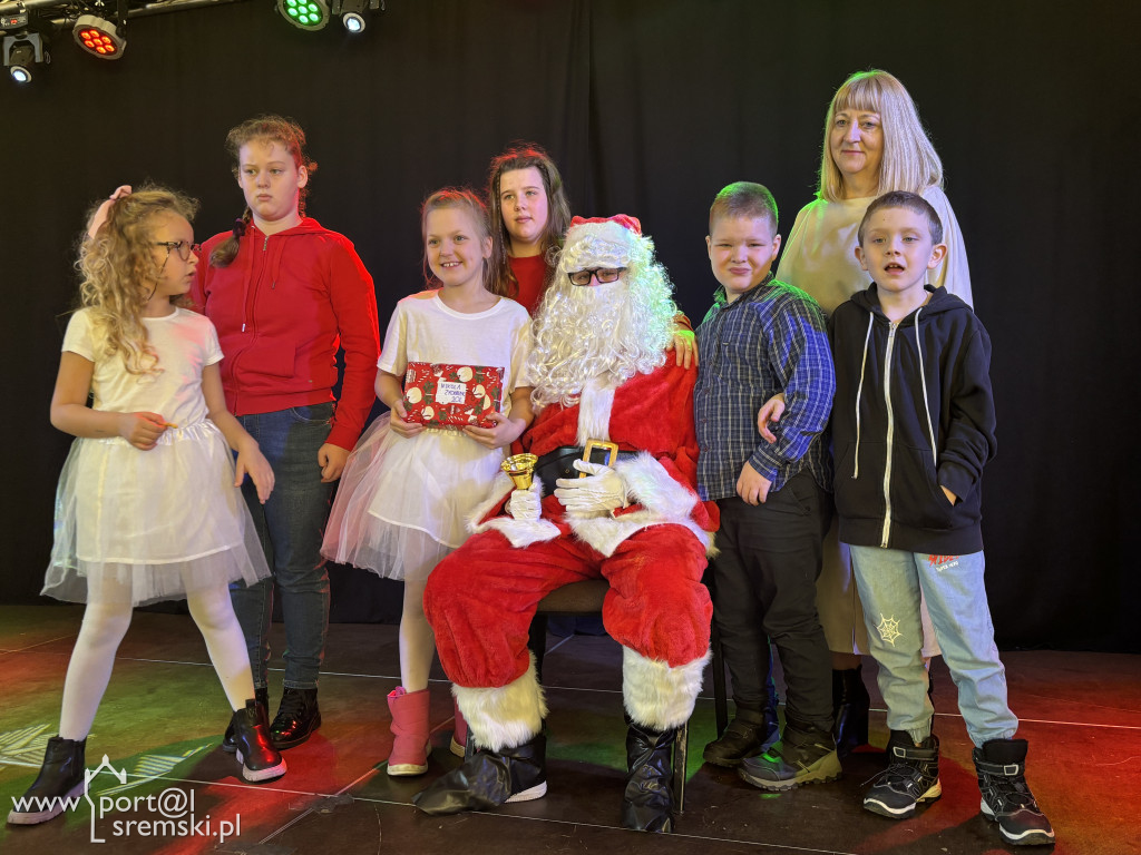 Spotkanie świąteczne LO i Szkoły nr 3 im. Marii Grzegorzewskiej