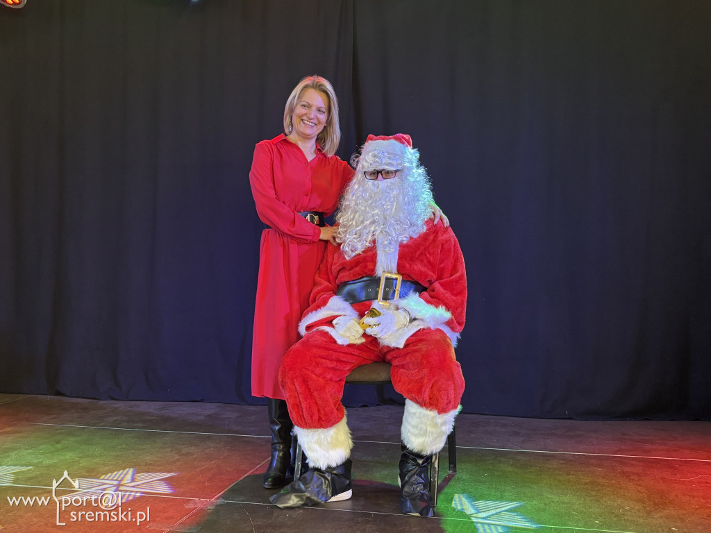 Spotkanie świąteczne LO i Szkoły nr 3 im. Marii Grzegorzewskiej