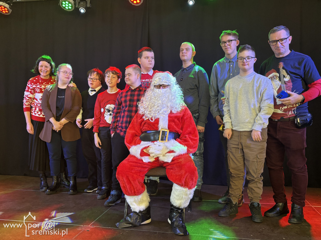 Spotkanie świąteczne LO i Szkoły nr 3 im. Marii Grzegorzewskiej