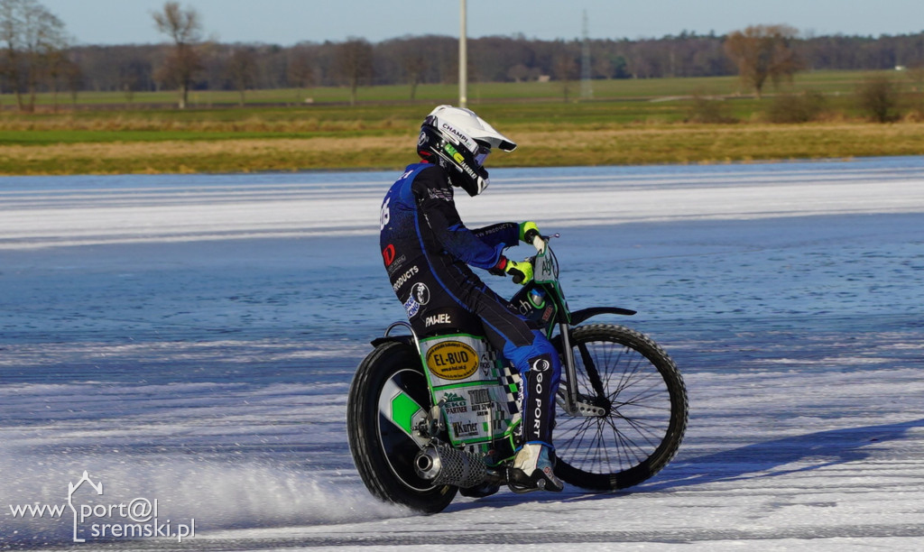 Speedway na lodzie