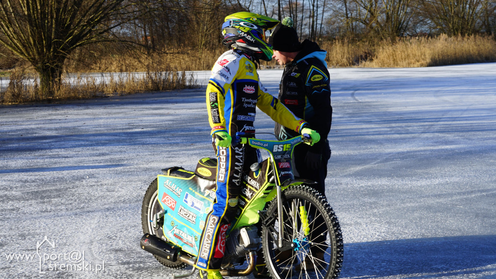 Speedway na lodzie