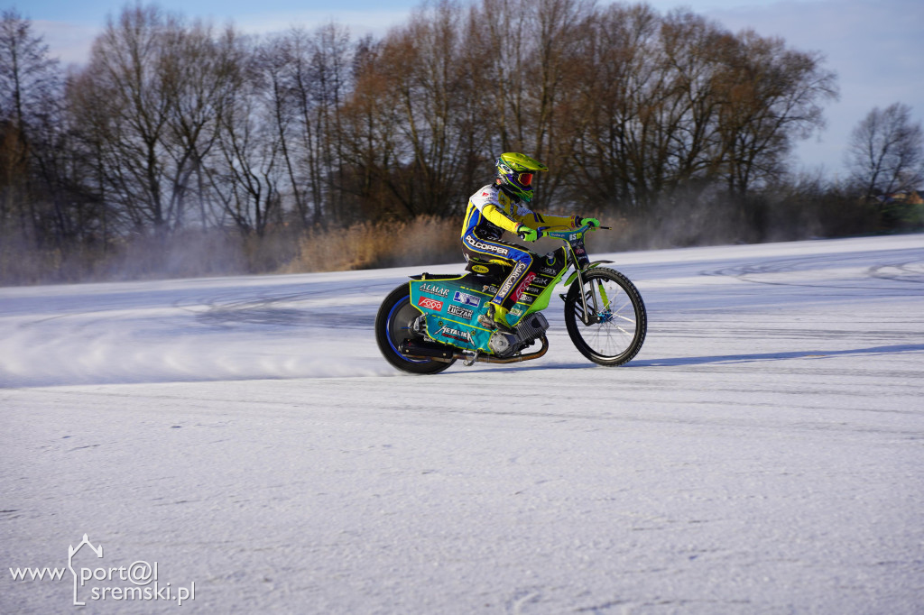 Speedway na lodzie