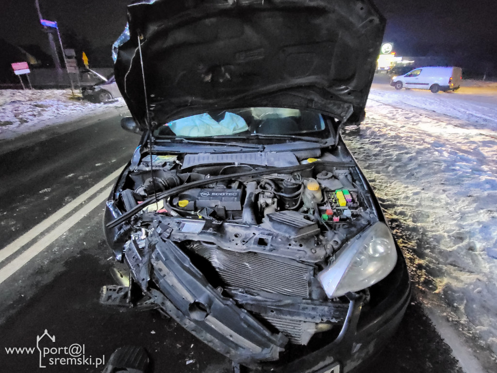 Zderzenie dwóch osobówek