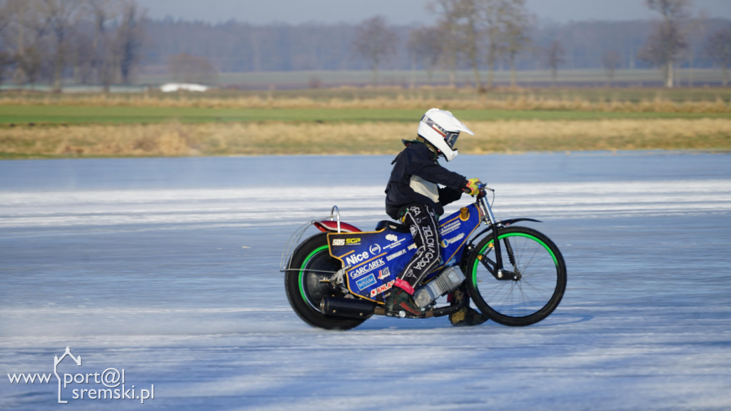 Kolejny trening na lodzie