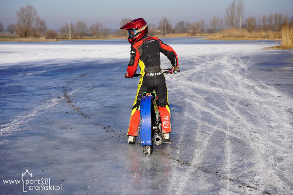 Kolejny trening na lodzie