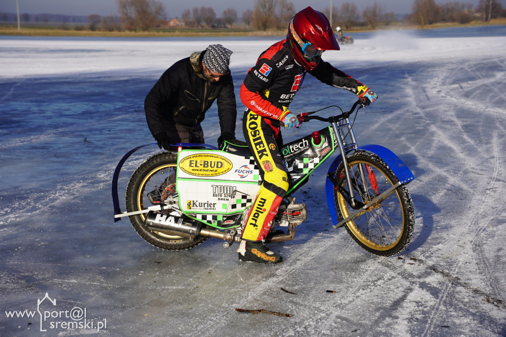 Kolejny trening na lodzie