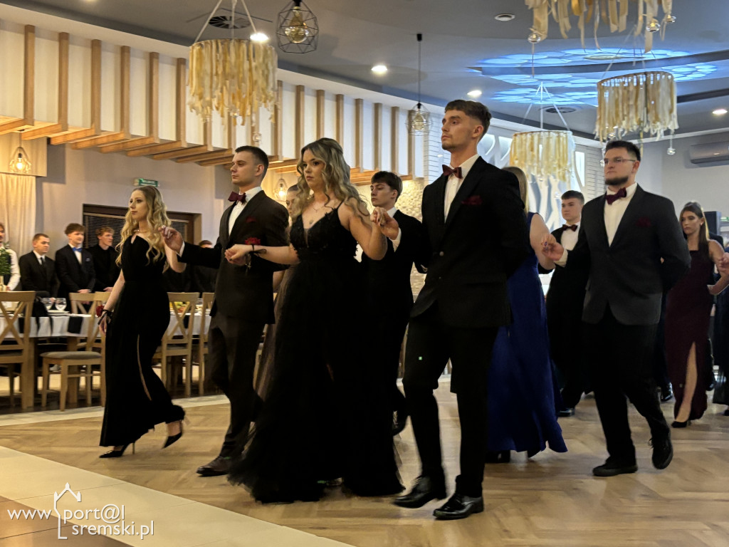 Studniówka ZSR Grzybno