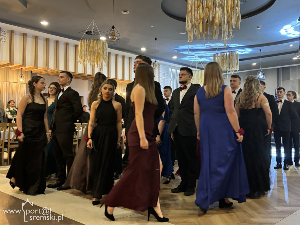 Studniówka ZSR Grzybno