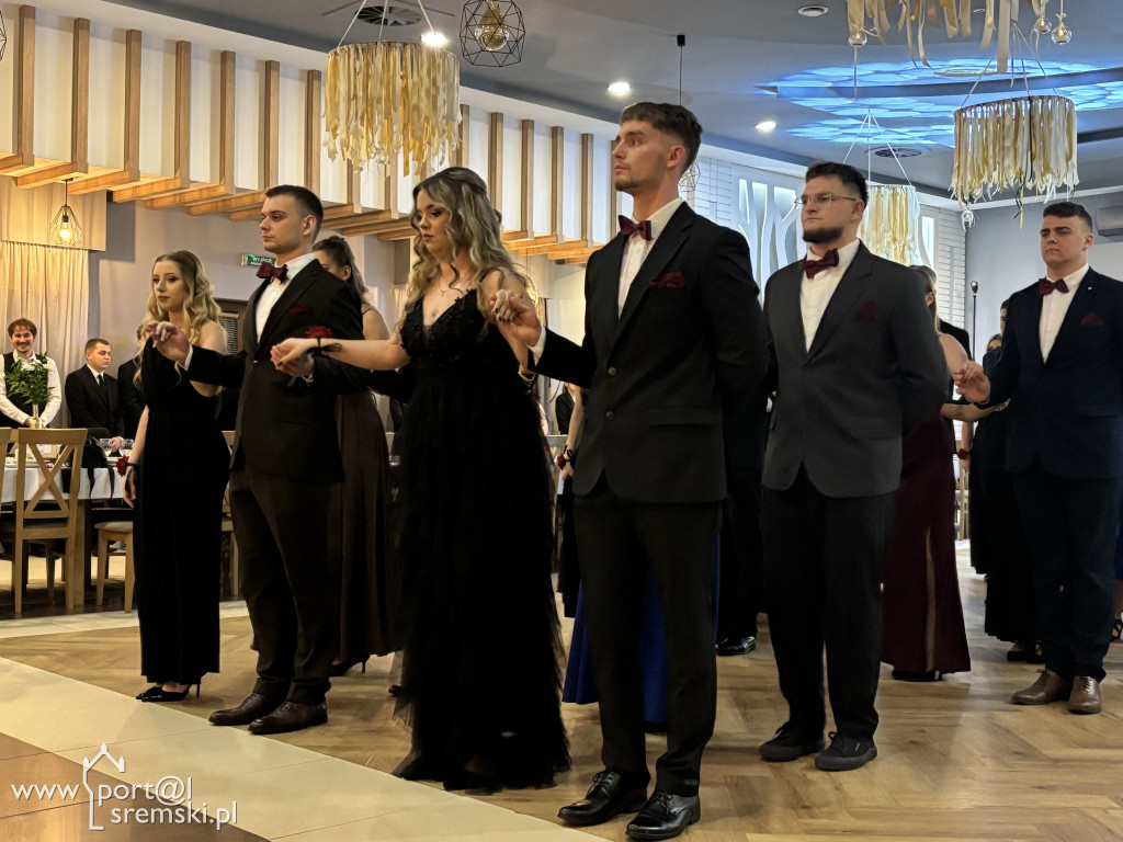 Studniówka ZSR Grzybno