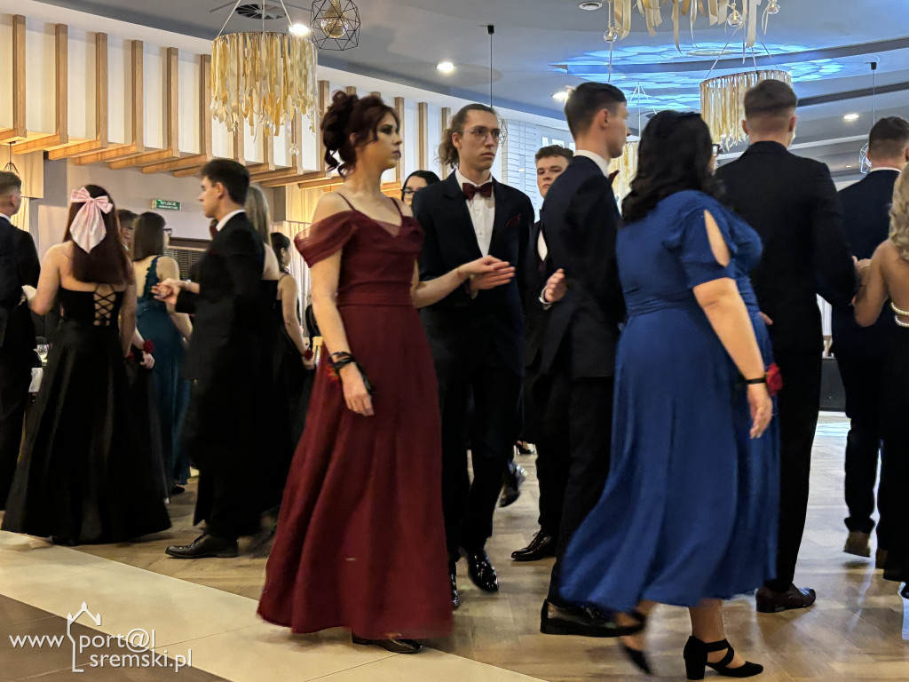 Studniówka ZSR Grzybno