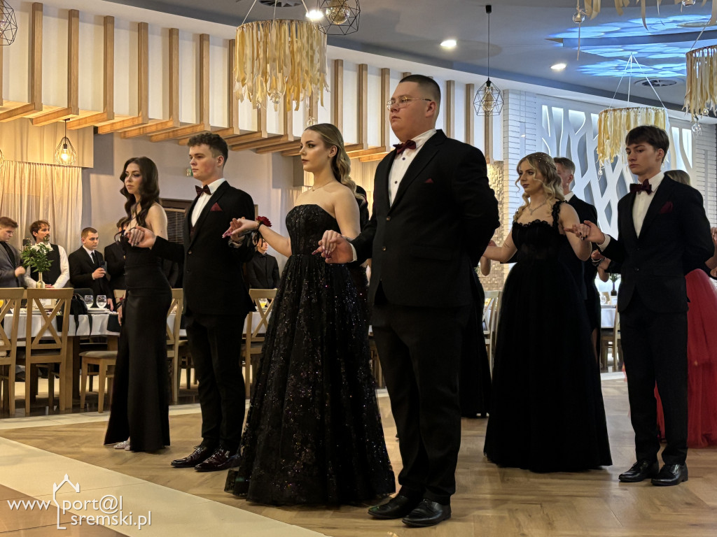 Studniówka ZSR Grzybno