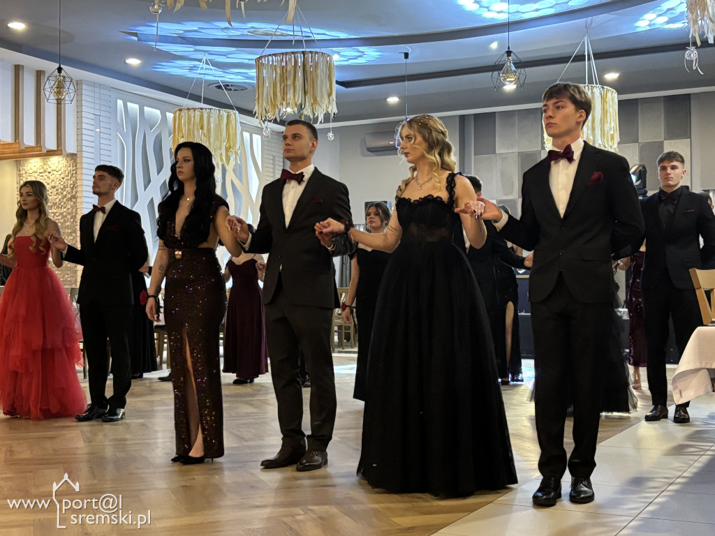 Studniówka ZSR Grzybno