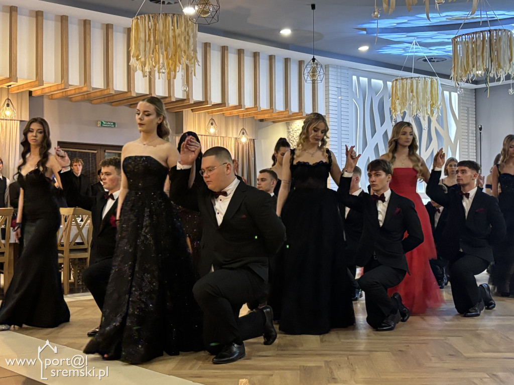 Studniówka ZSR Grzybno