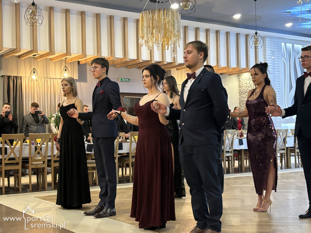 Studniówka ZSR Grzybno