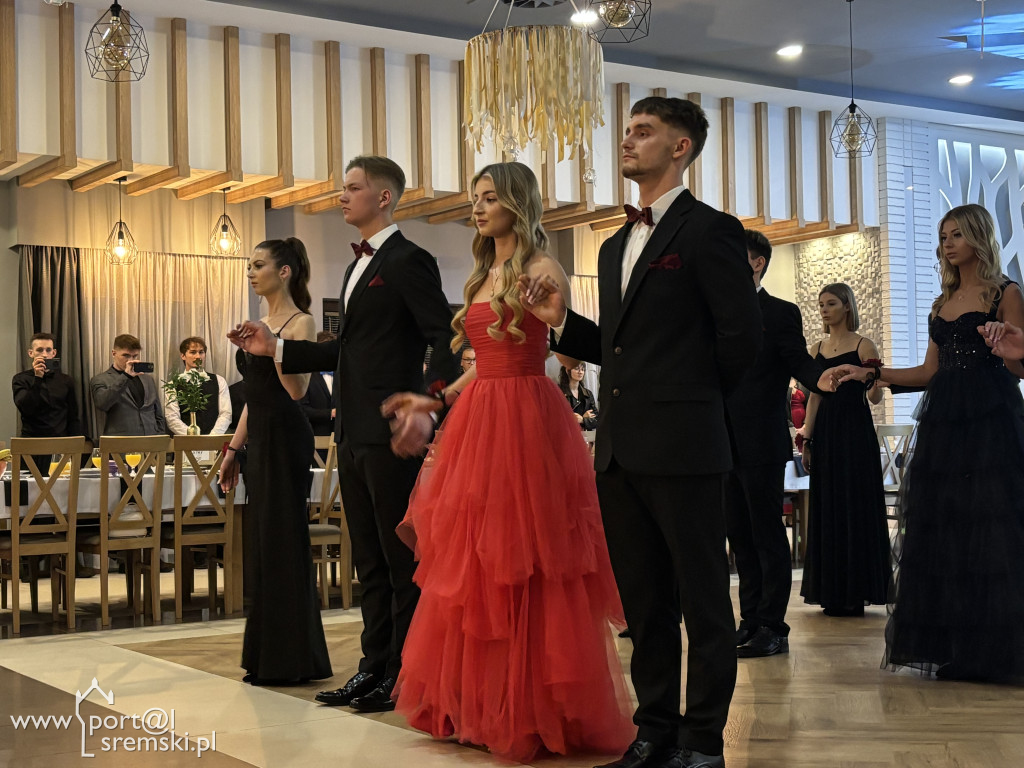 Studniówka ZSR Grzybno