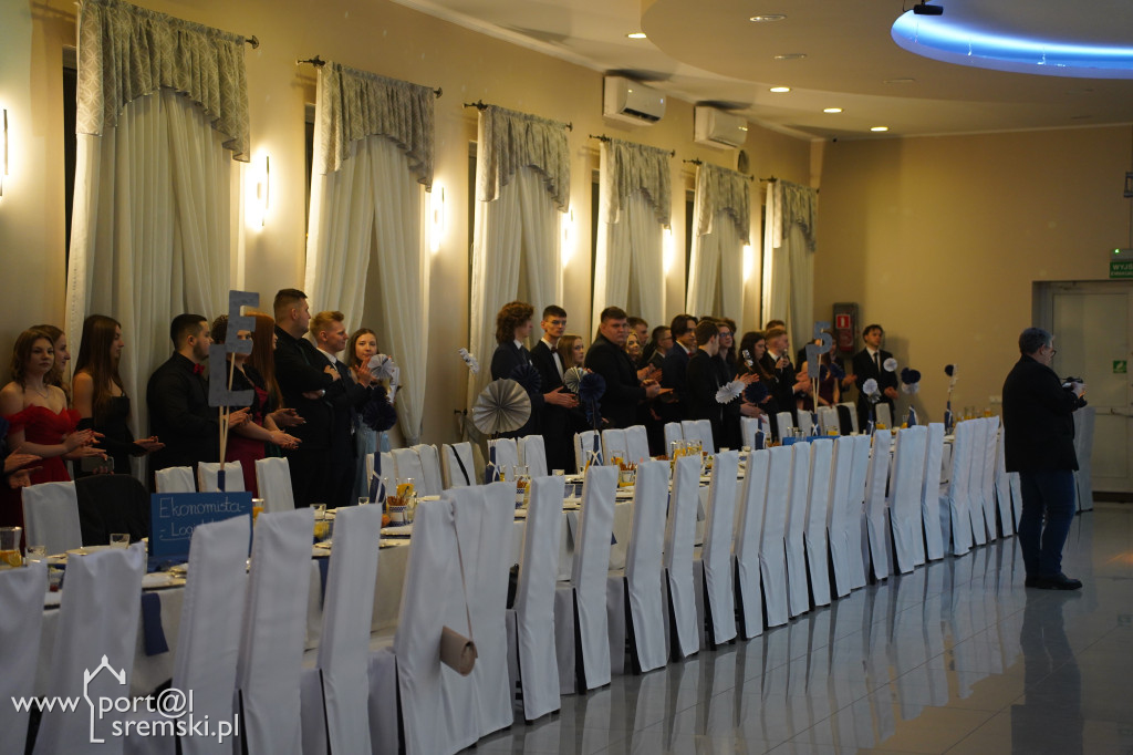 Studniówka w Ekonomiku