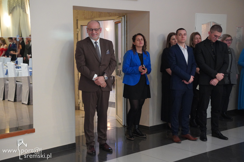 Studniówka w Ekonomiku