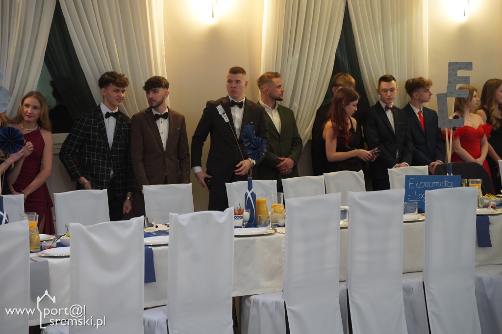 Studniówka w Ekonomiku